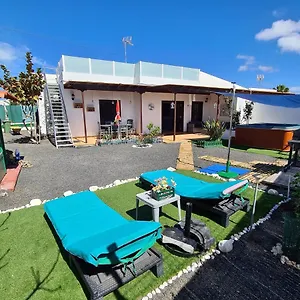 villa-luxury-playa-blanca.in-canary-islands.com/